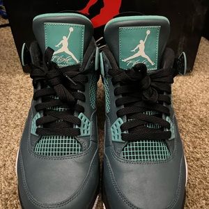 Jordan 4 Teal